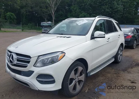 2016 Mercedes-Benz Gle 350 4Matic z USA, uszkodzony, nr VIN 4JGDA5HB1GA732400